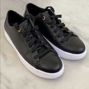 Cole Haan- Grand Court Leather Platform Sneaker
